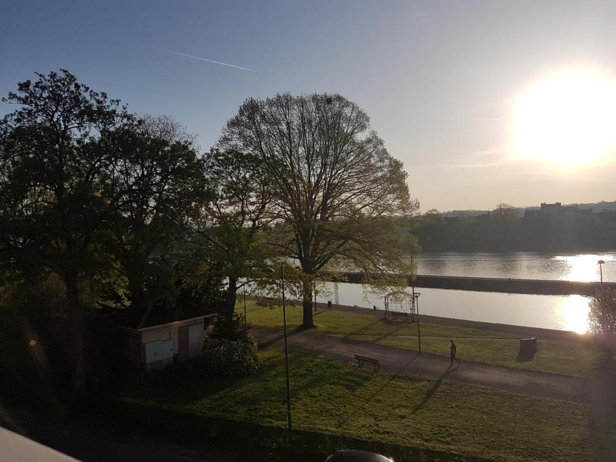 Appartement Au fil de l eau à Namur Extérieur photo